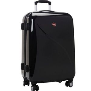 swiss gear hard shell luggage